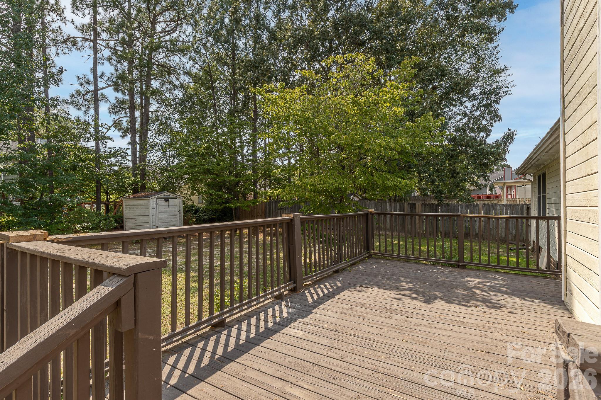 405 Southland Drive — Fayetteville