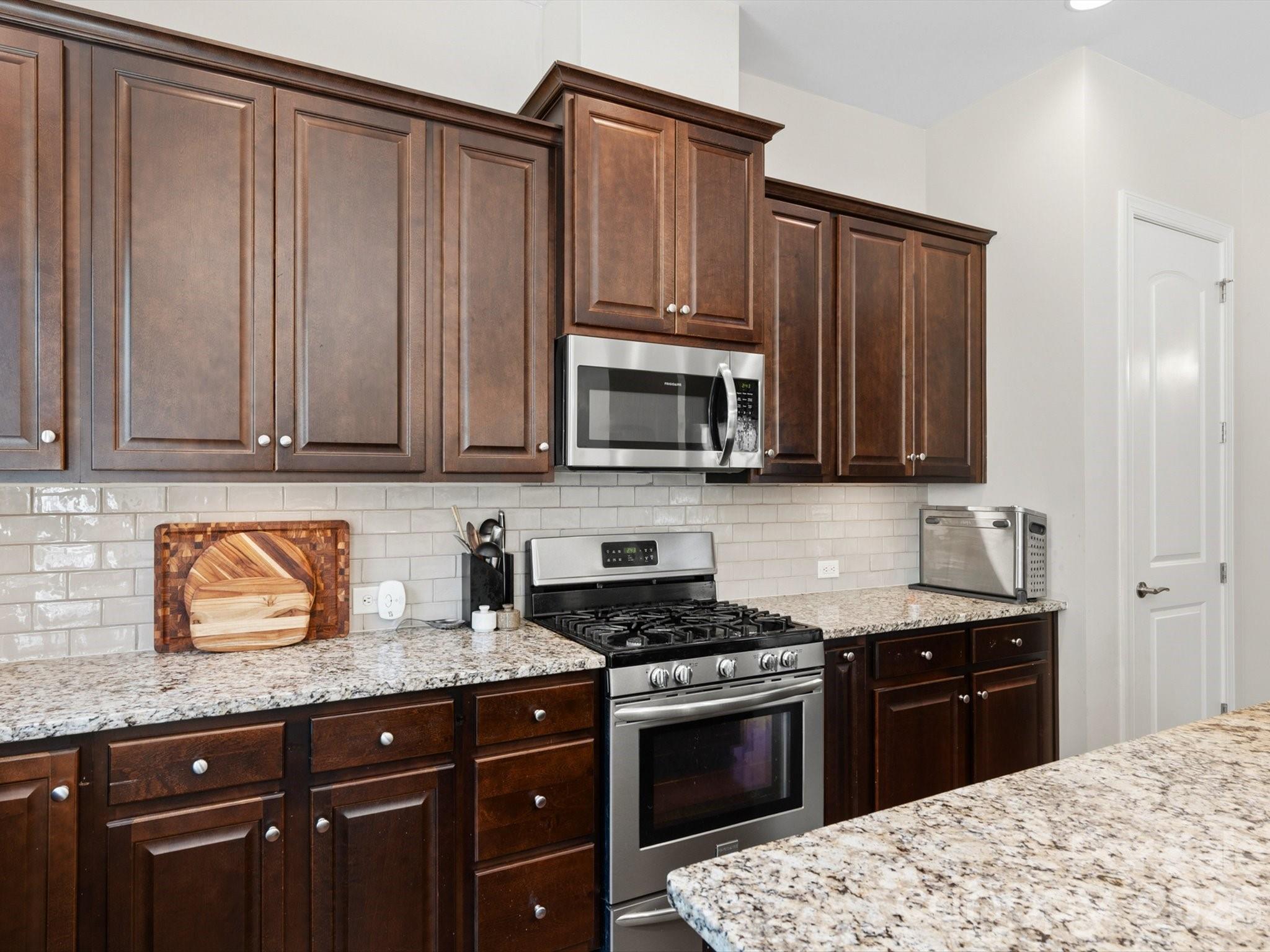 2035 Pinyon Lane — Lancaster