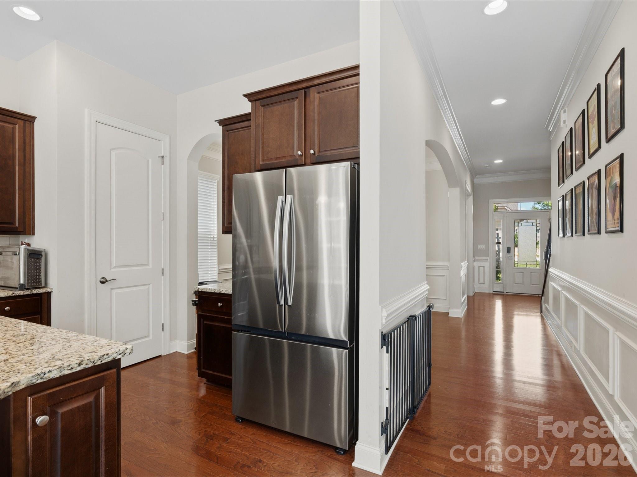 2035 Pinyon Lane — Lancaster