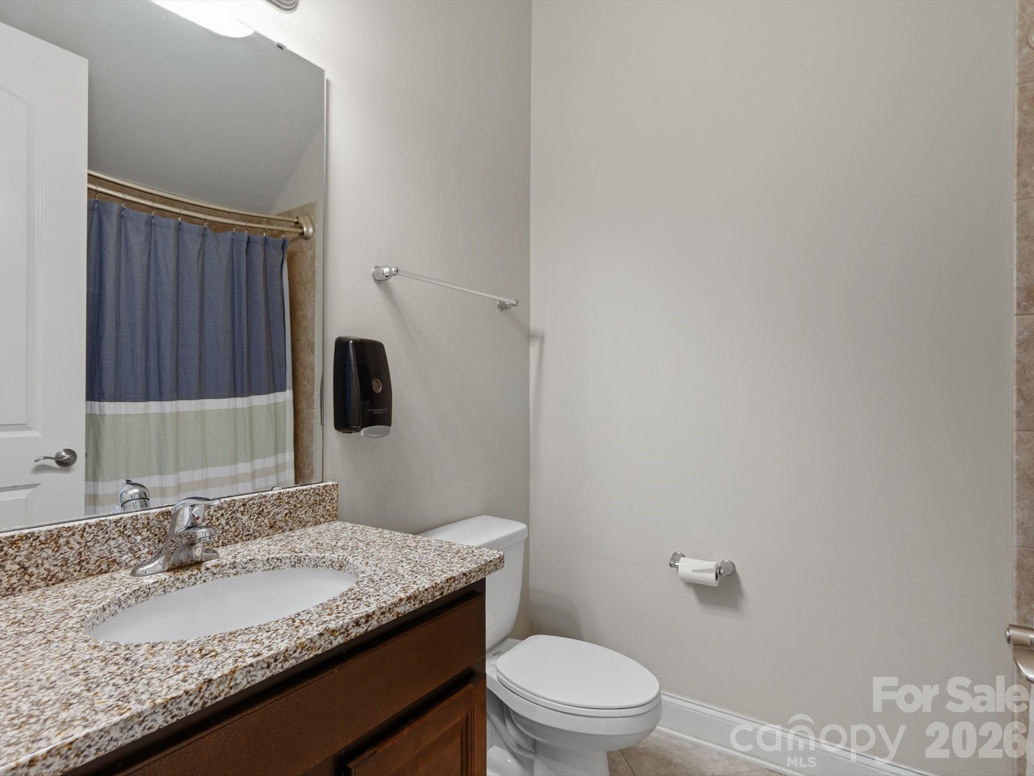 2035 Pinyon Lane — Lancaster