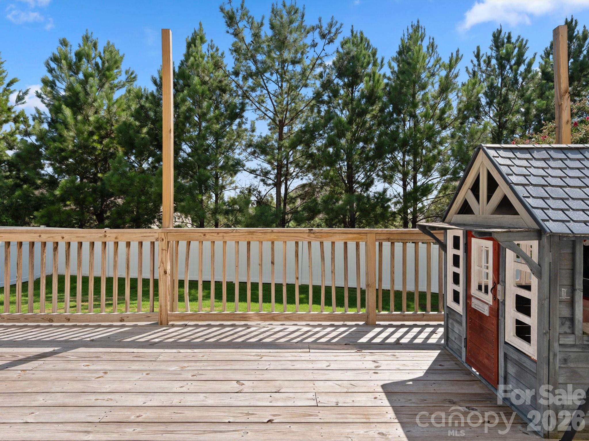 2035 Pinyon Lane — Lancaster