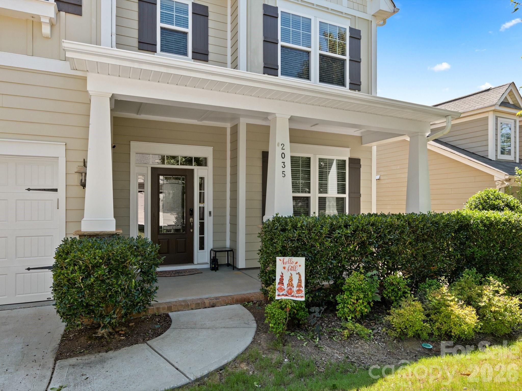 2035 Pinyon Lane — Lancaster
