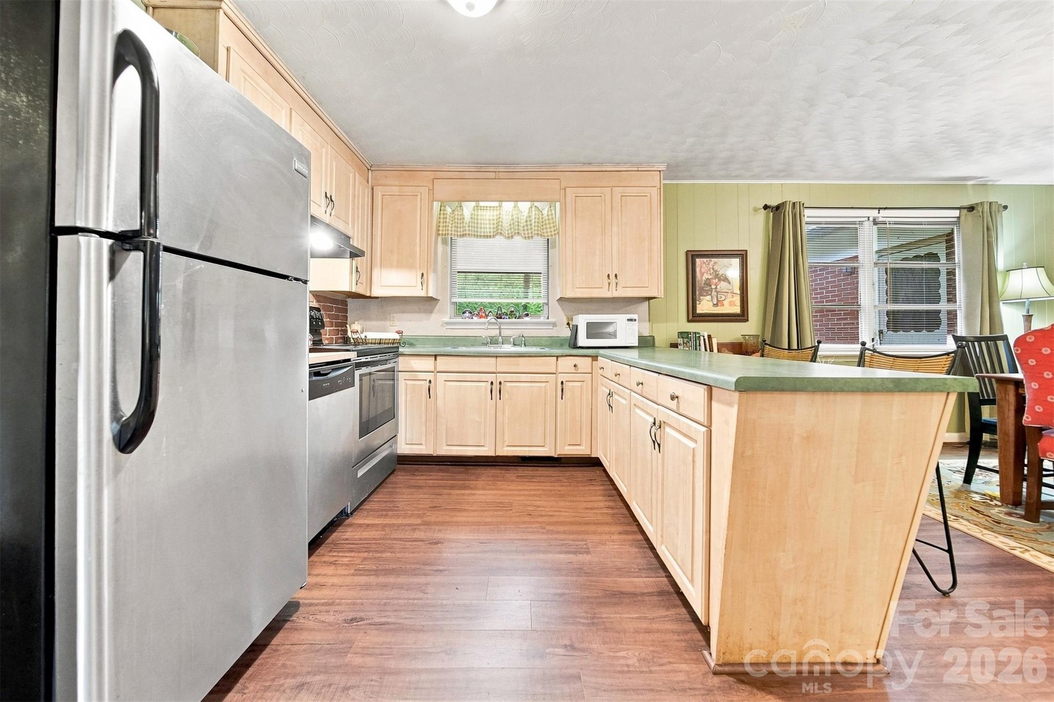 1920 30th Street NE — Hickory