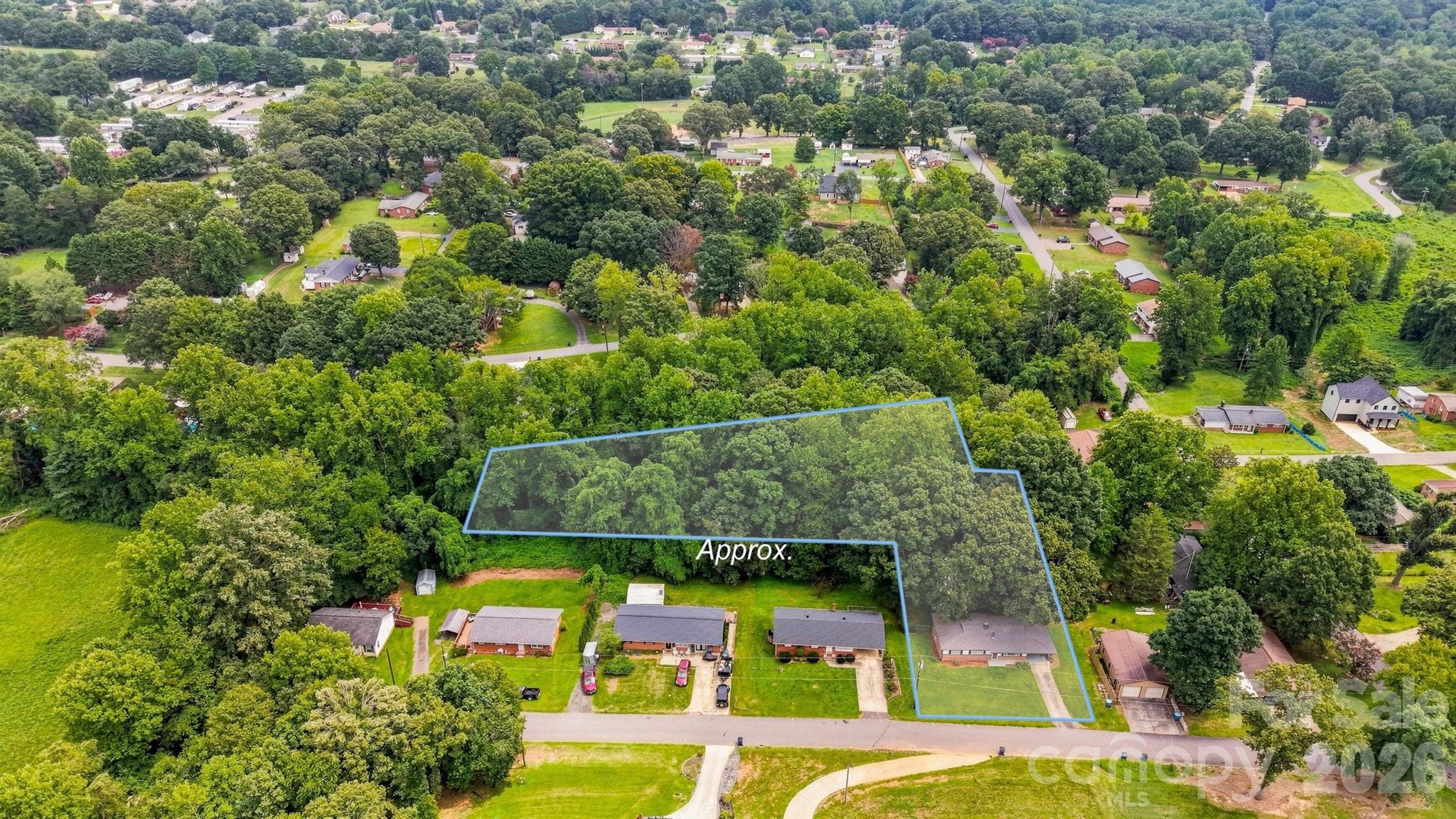 1920 30th Street NE — Hickory