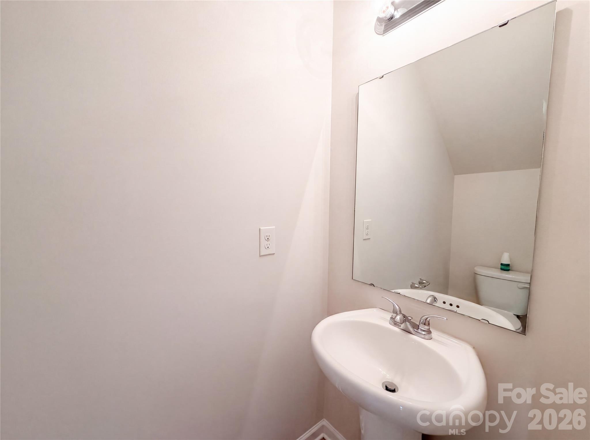 1708 Millwood Road — Lancaster