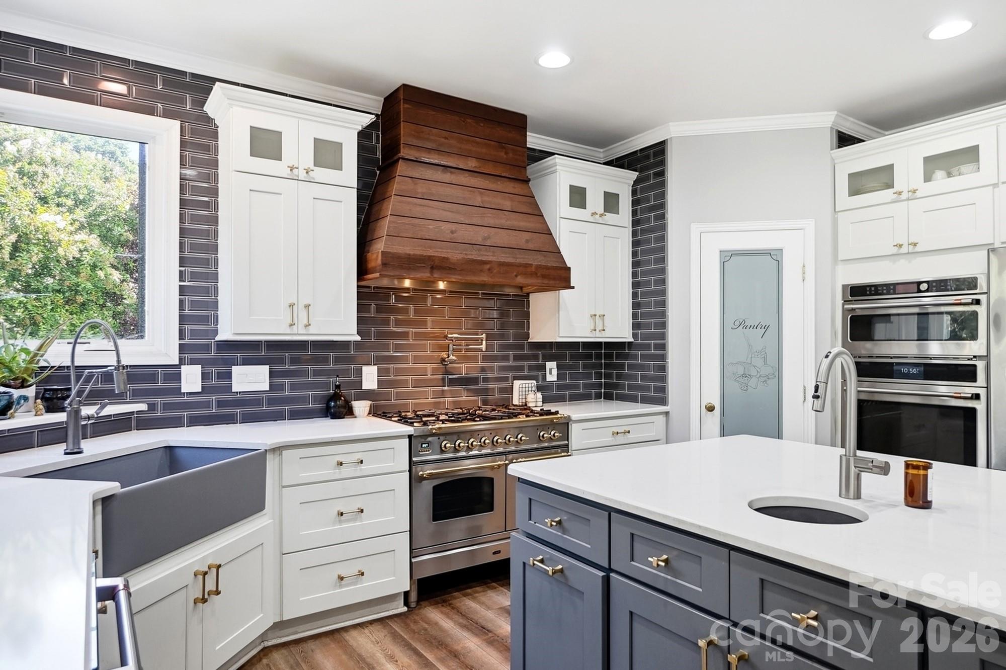 638 Reliance Court — Tega Cay