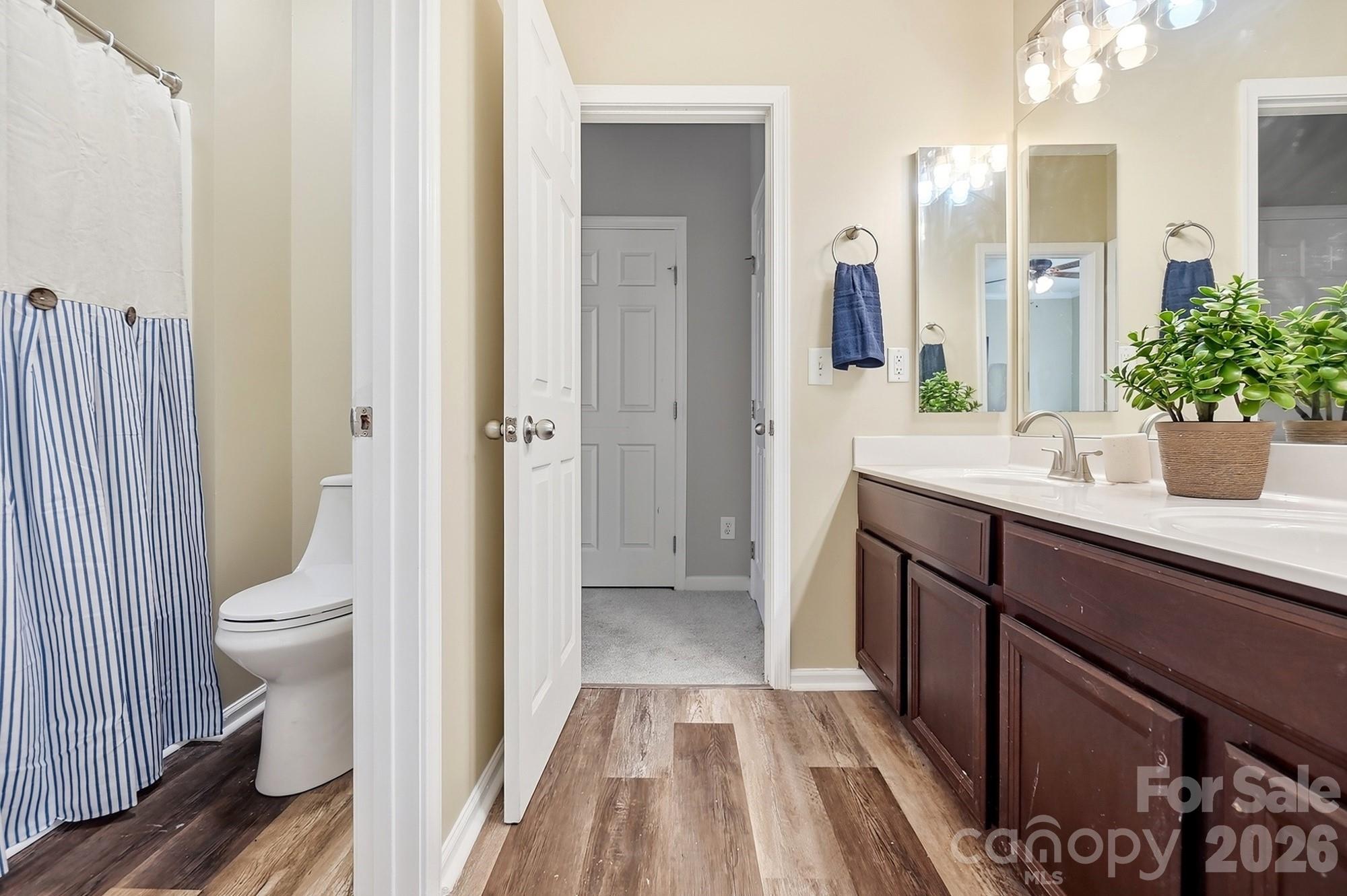 638 Reliance Court — Tega Cay