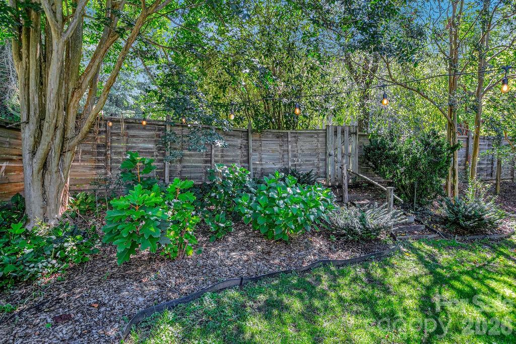 354 King Road — Pisgah Forest