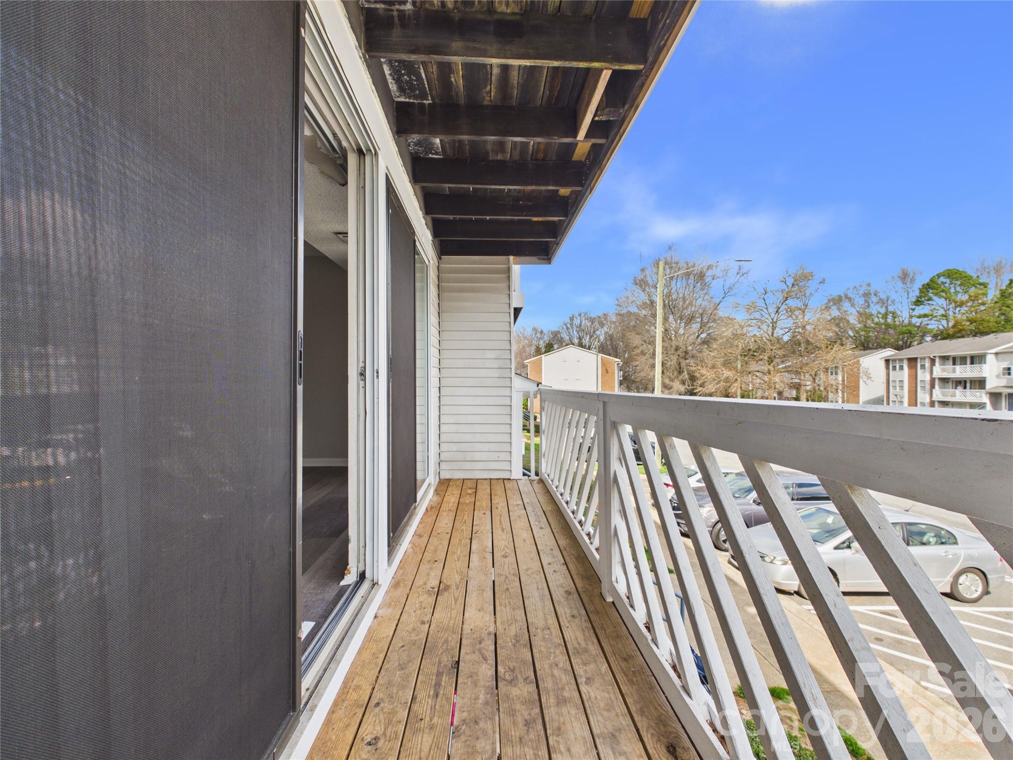 9511 Shannon Green Drive #APT E — Charlotte