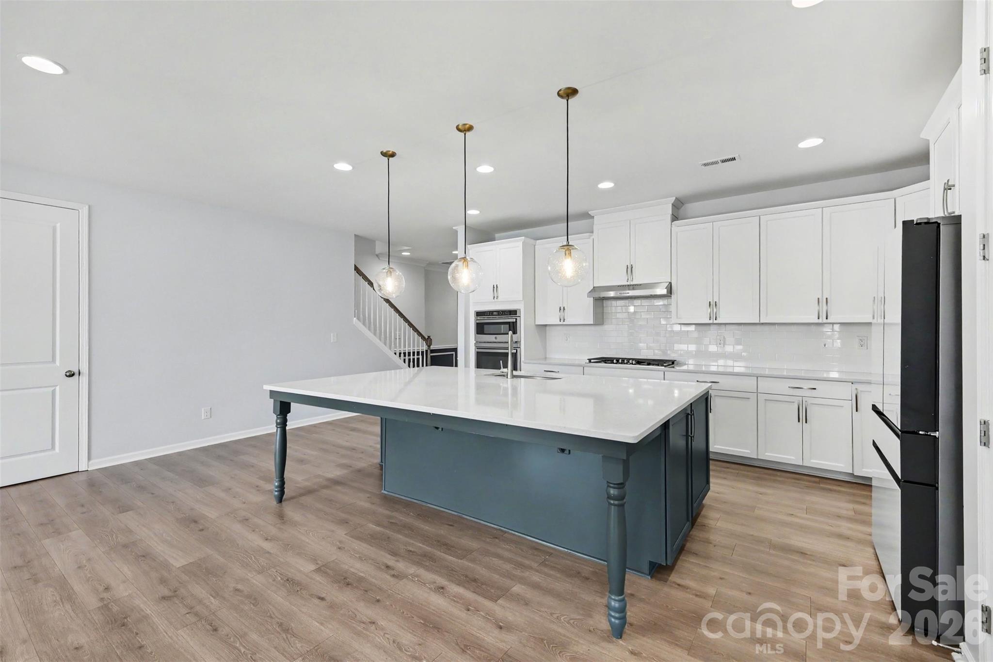 8017 Creek Park Drive — Denver
