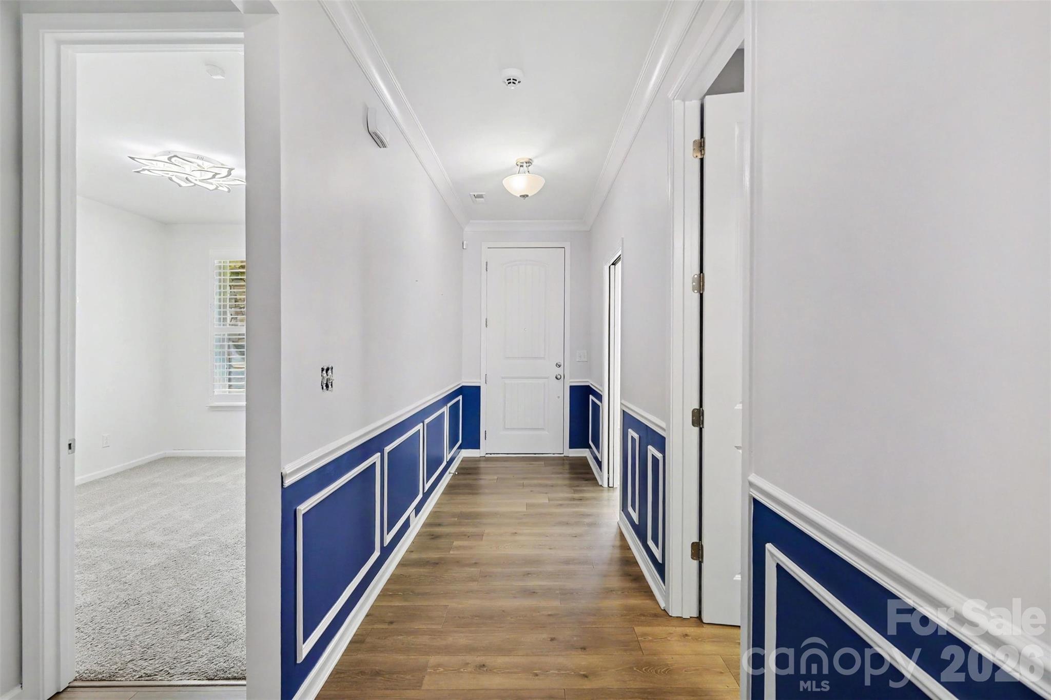 8017 Creek Park Drive — Denver