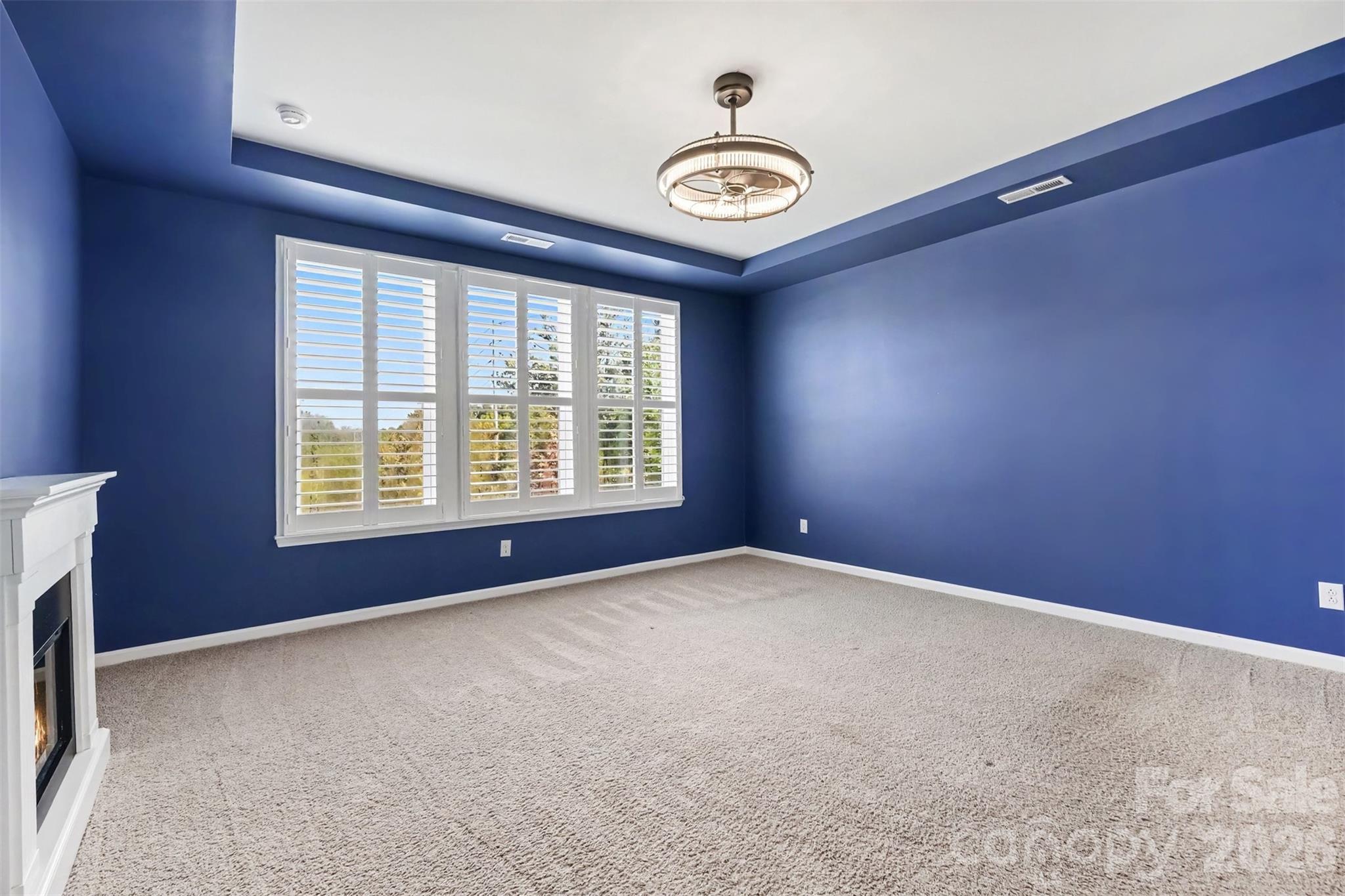 8017 Creek Park Drive — Denver
