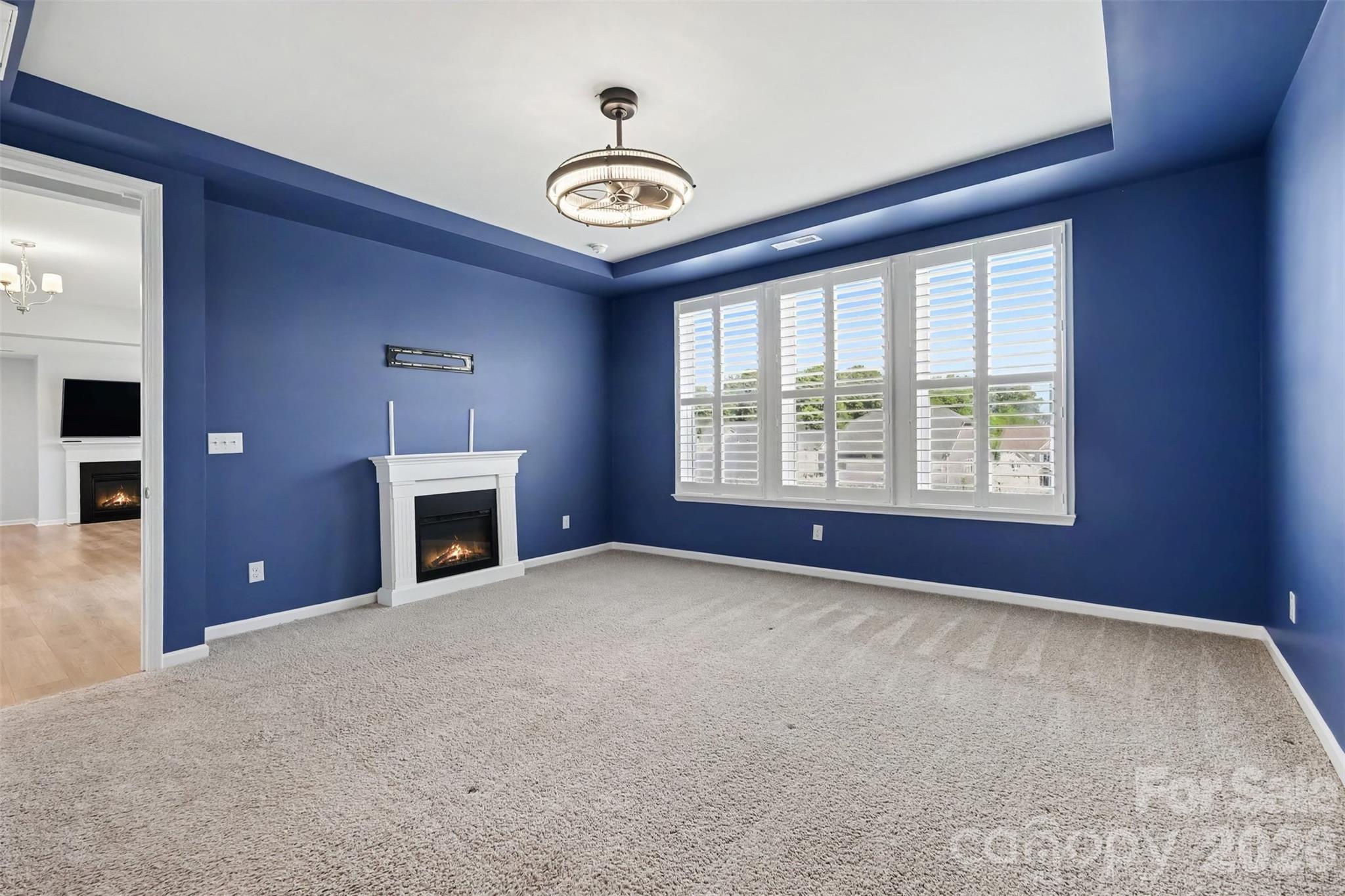 8017 Creek Park Drive — Denver