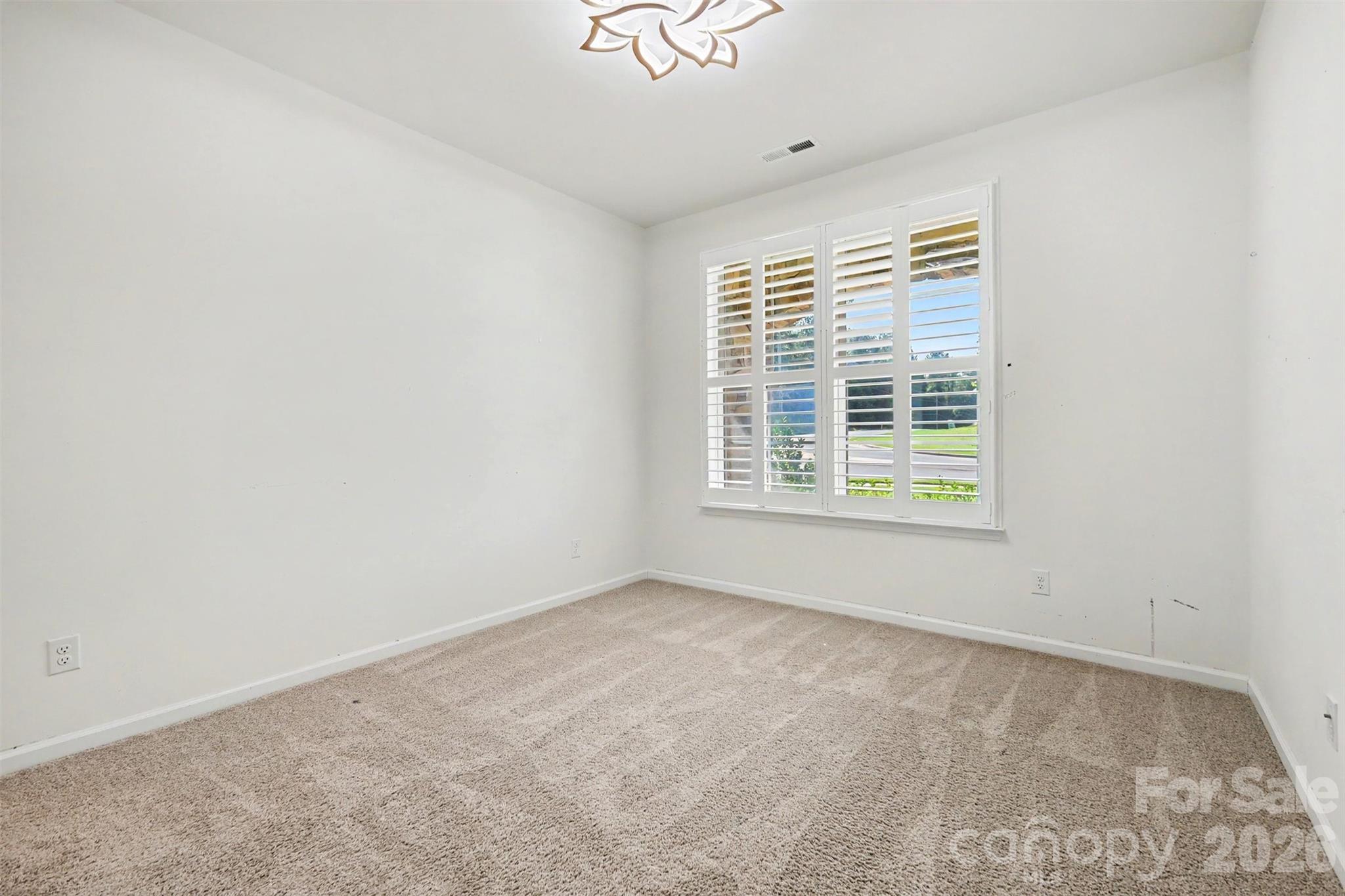 8017 Creek Park Drive — Denver