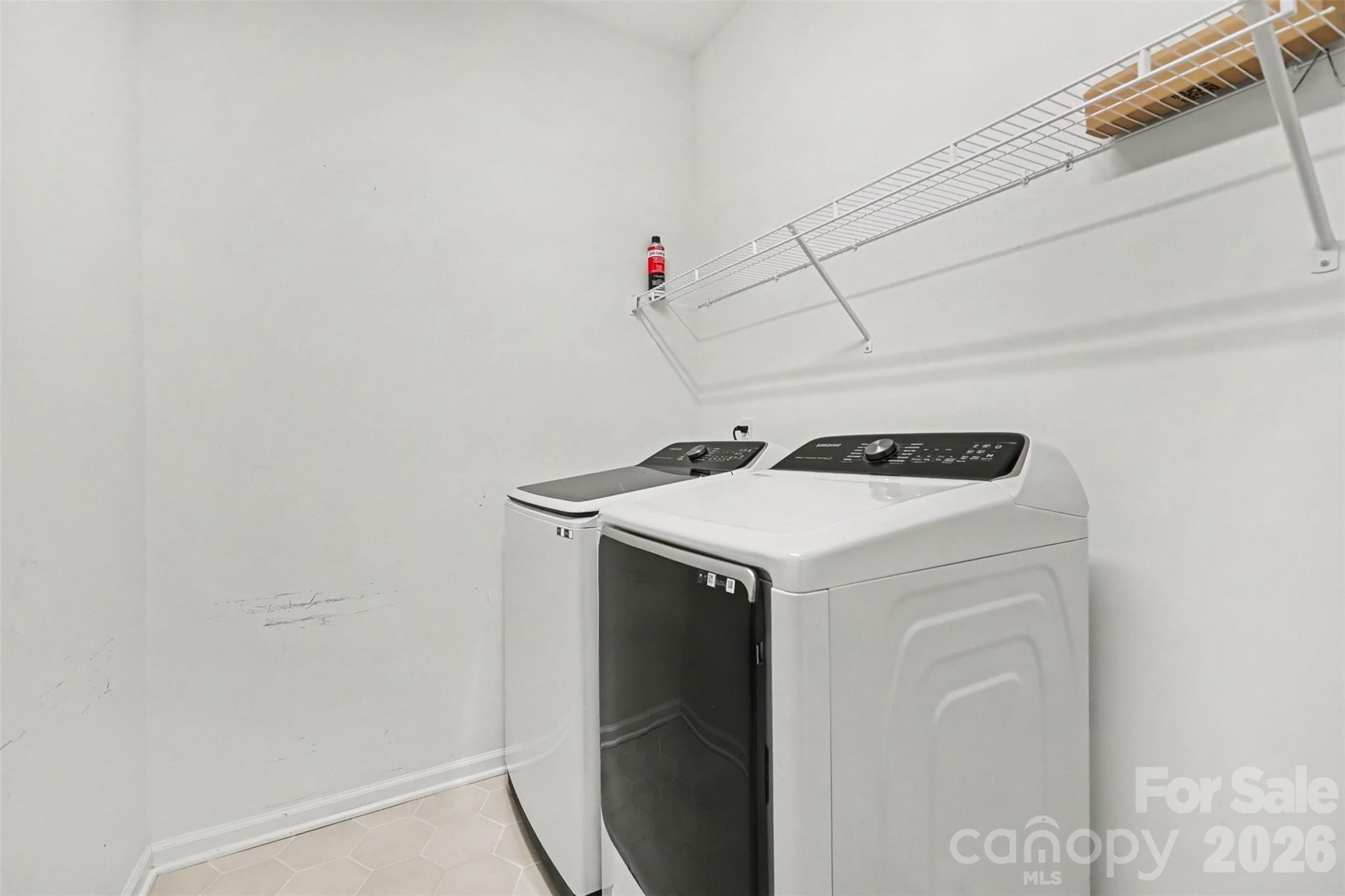 8017 Creek Park Drive — Denver