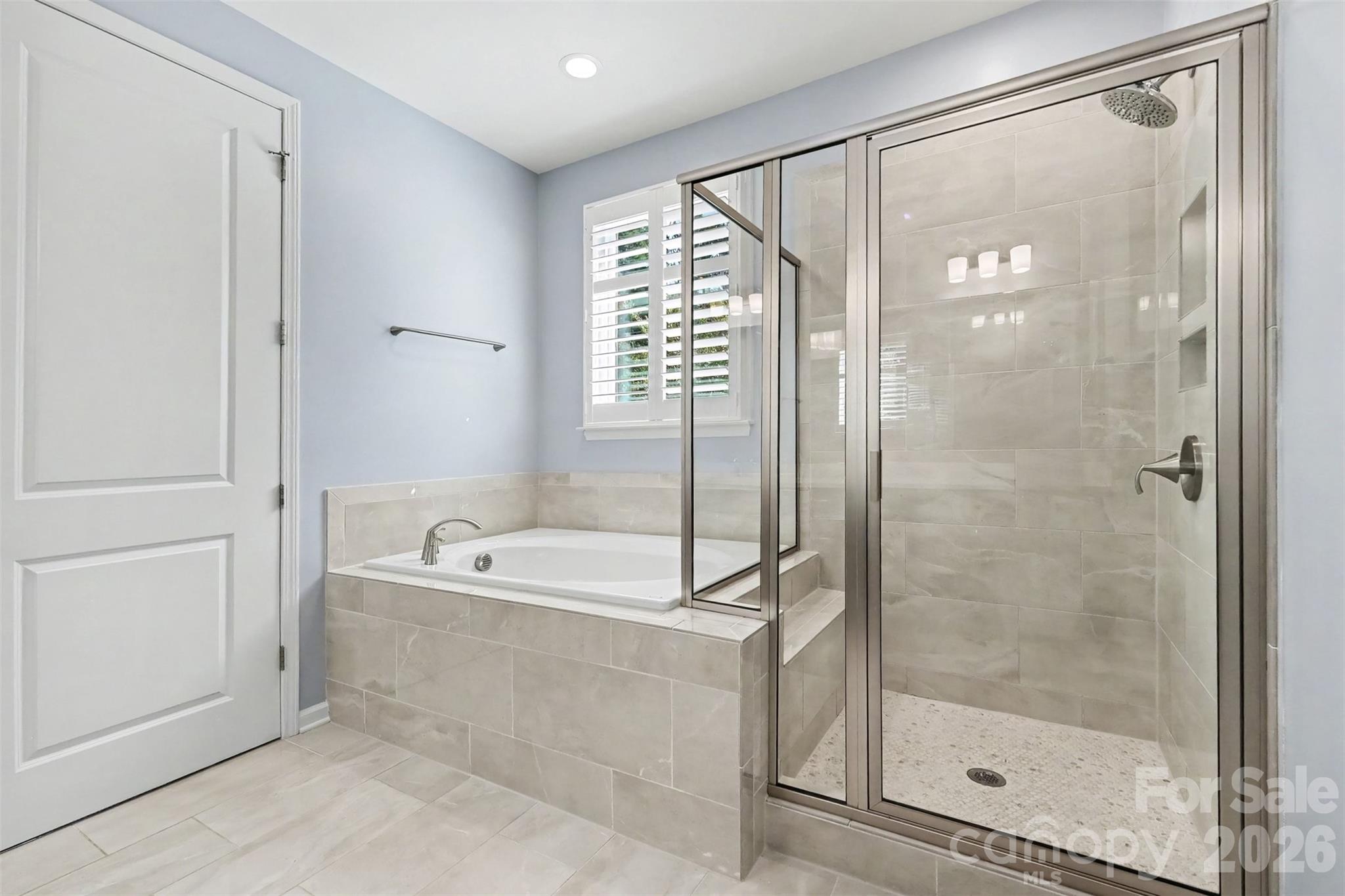 8017 Creek Park Drive — Denver