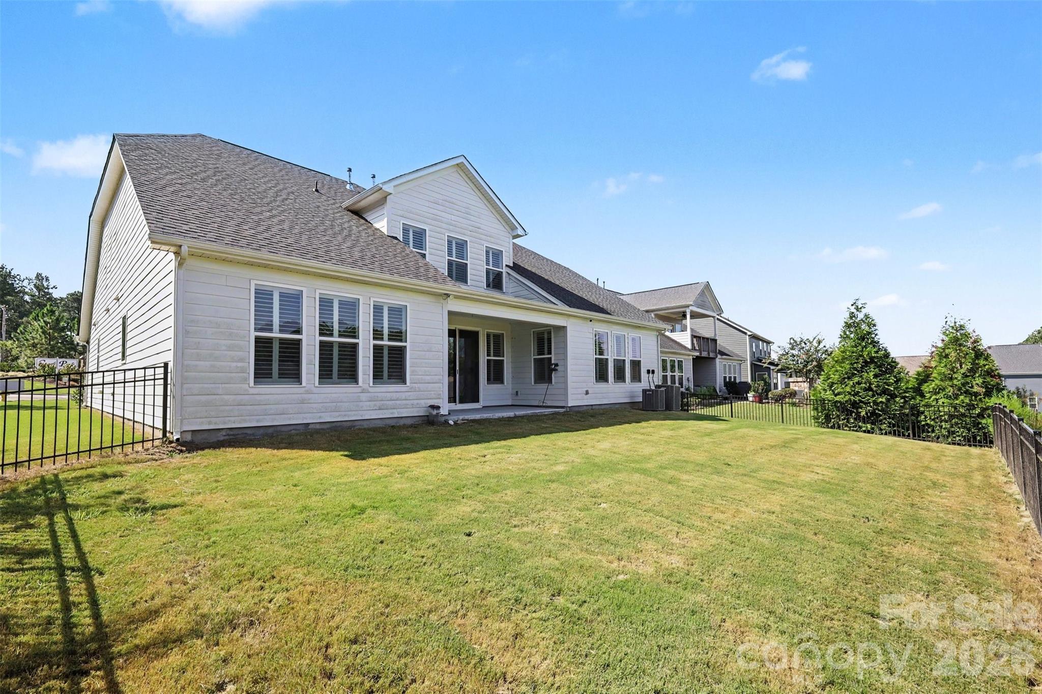 8017 Creek Park Drive — Denver