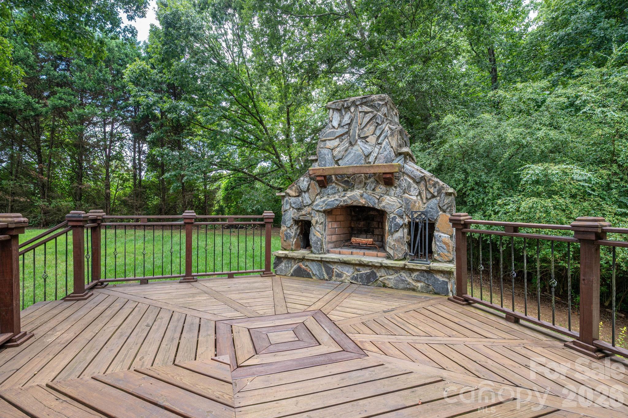 503 Bridgestone Court — Gastonia