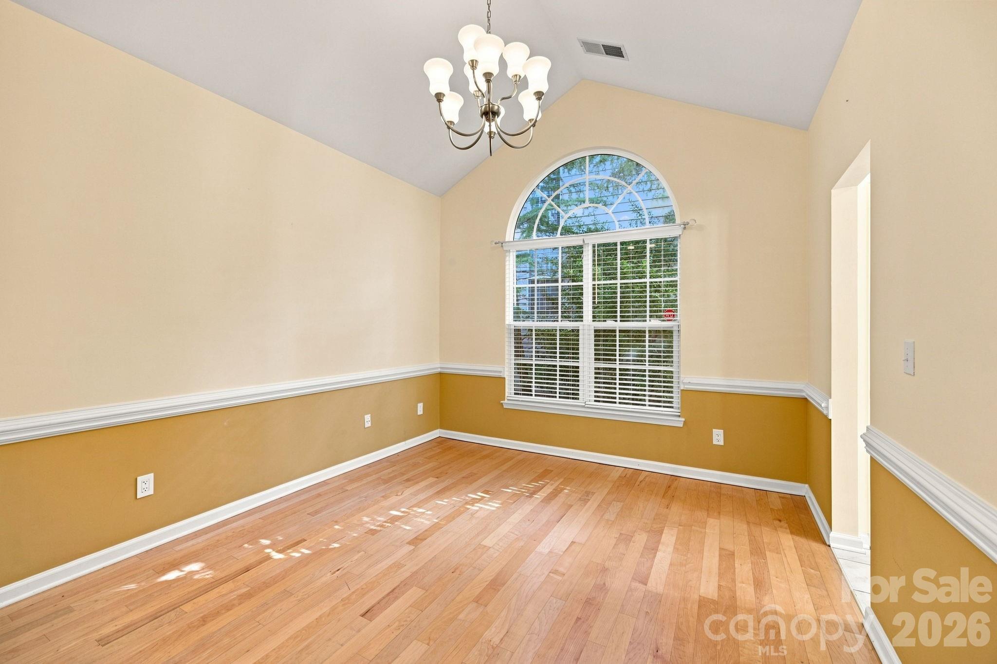 12602 Kemerton Lane — Huntersville