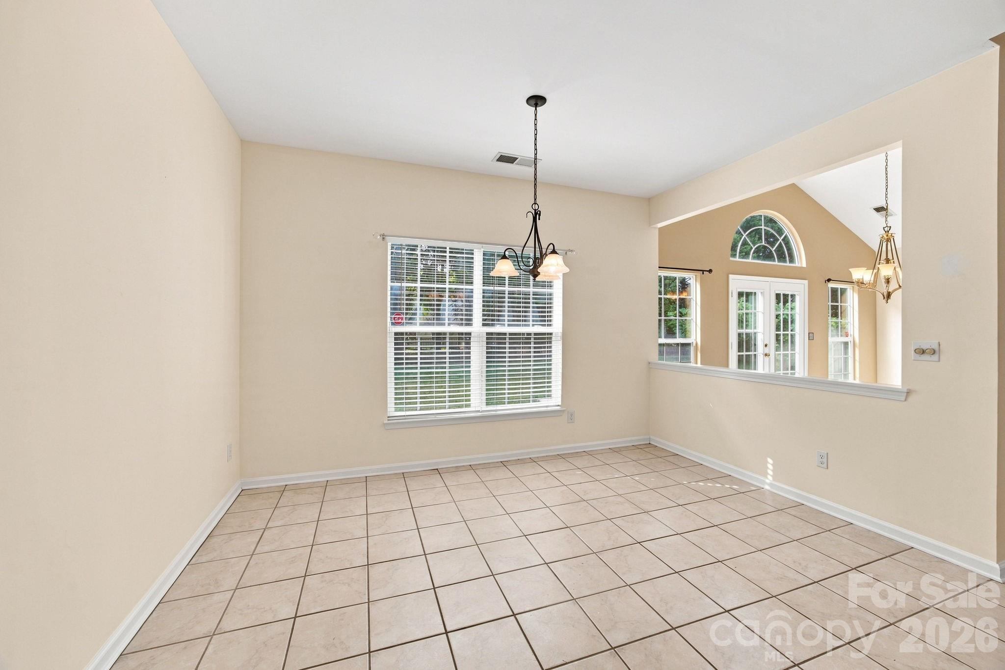 12602 Kemerton Lane — Huntersville