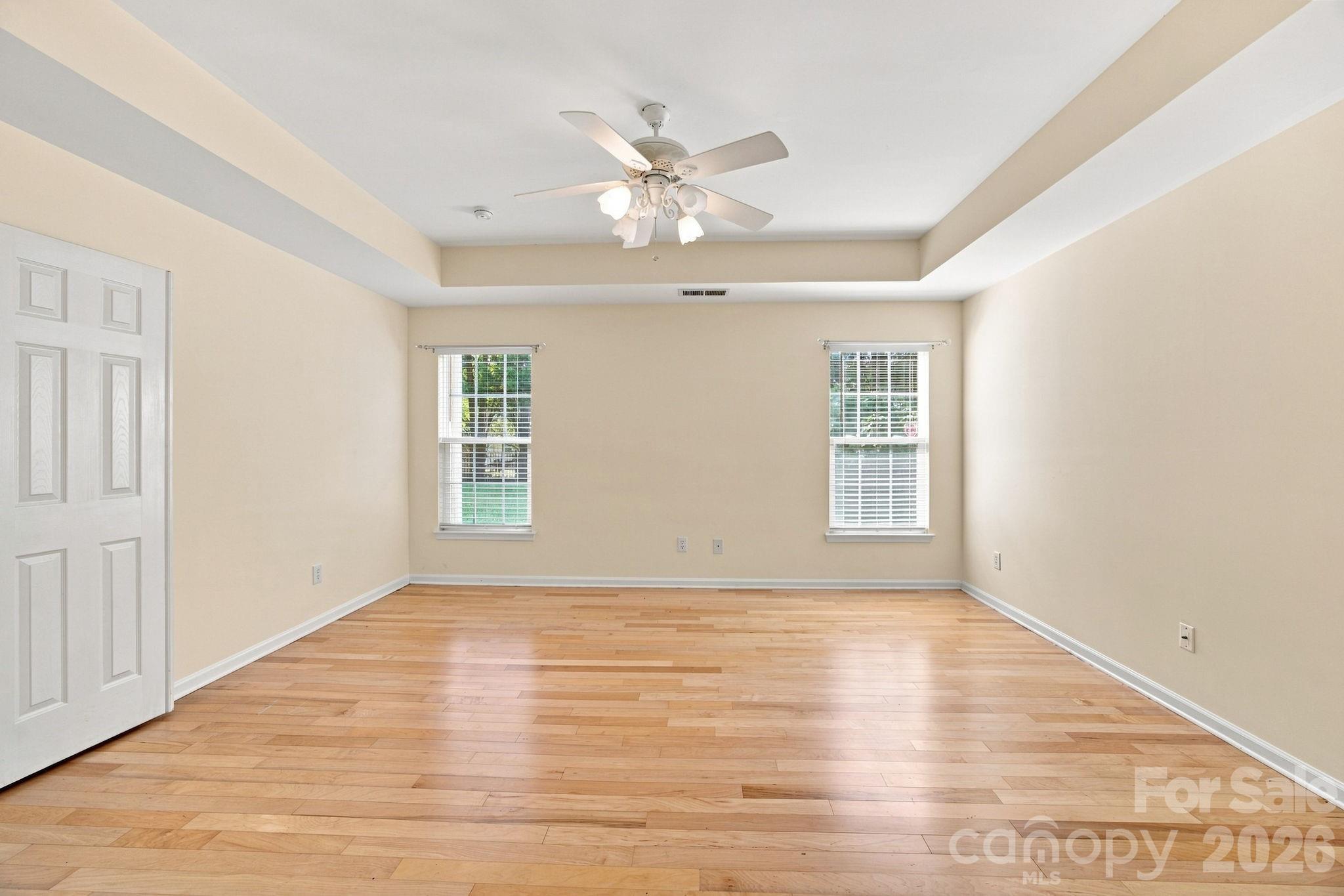 12602 Kemerton Lane — Huntersville