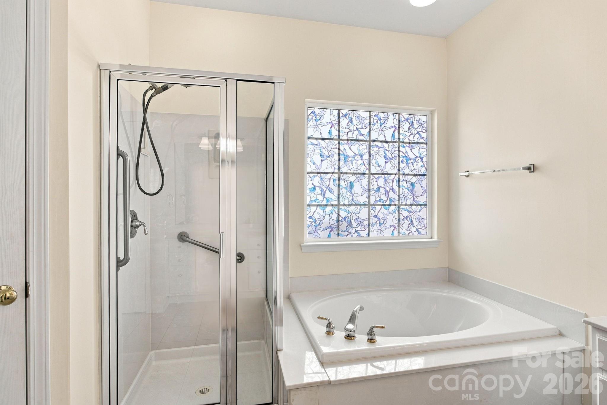 12602 Kemerton Lane — Huntersville