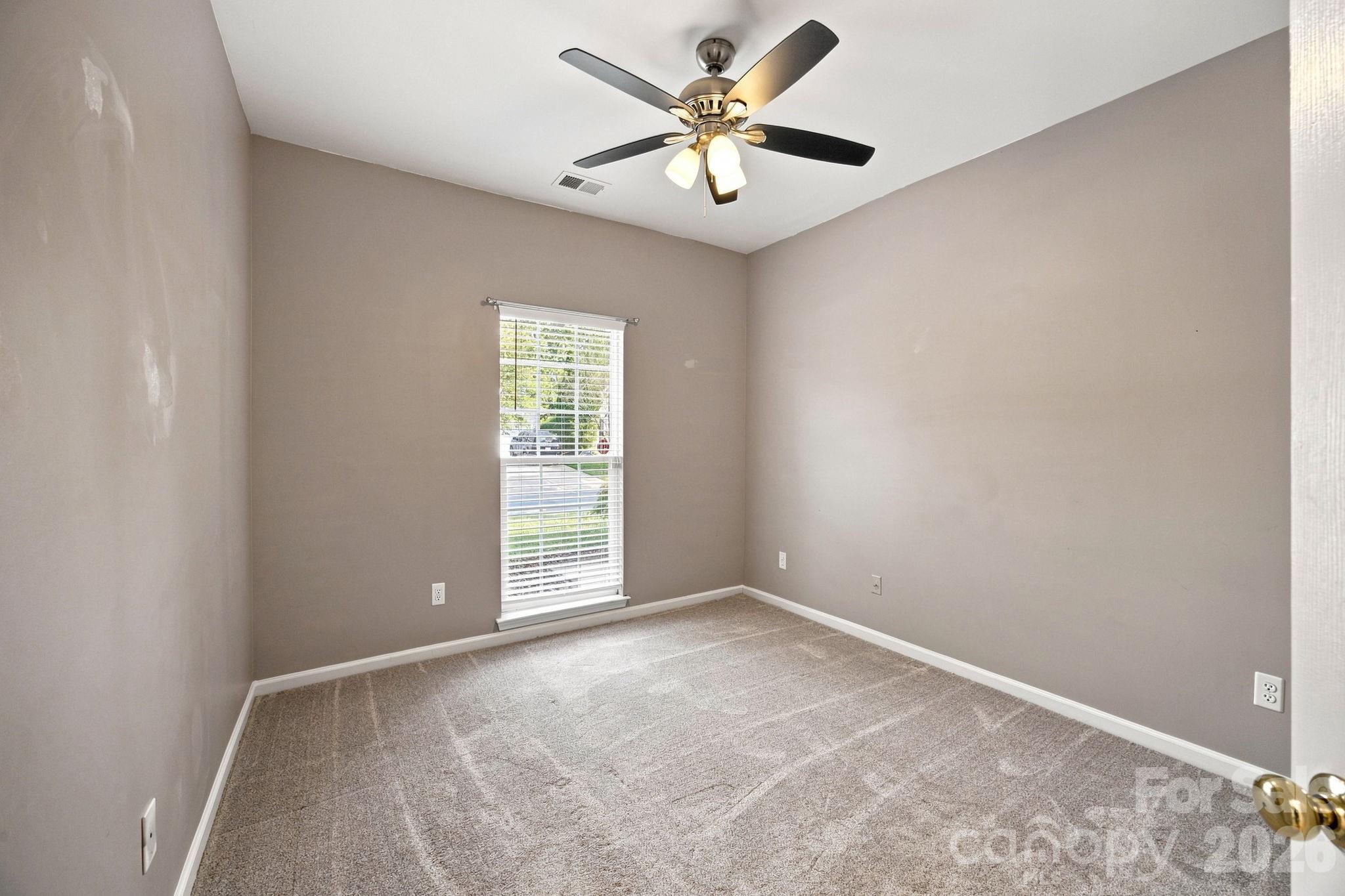 12602 Kemerton Lane — Huntersville