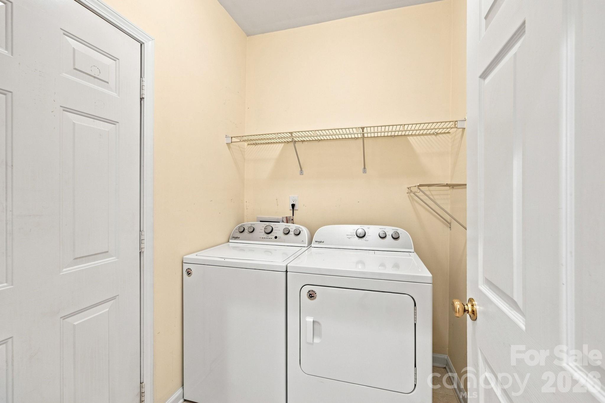 12602 Kemerton Lane — Huntersville