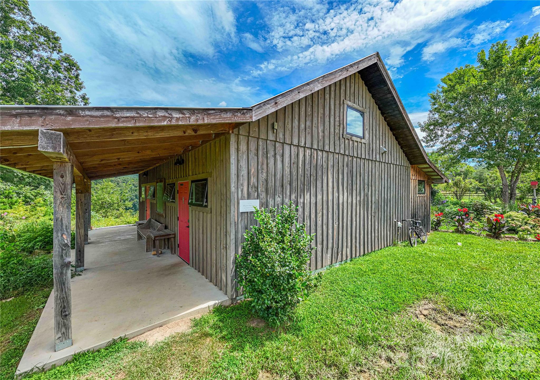 1295 Paint Rock Road — Hot Springs