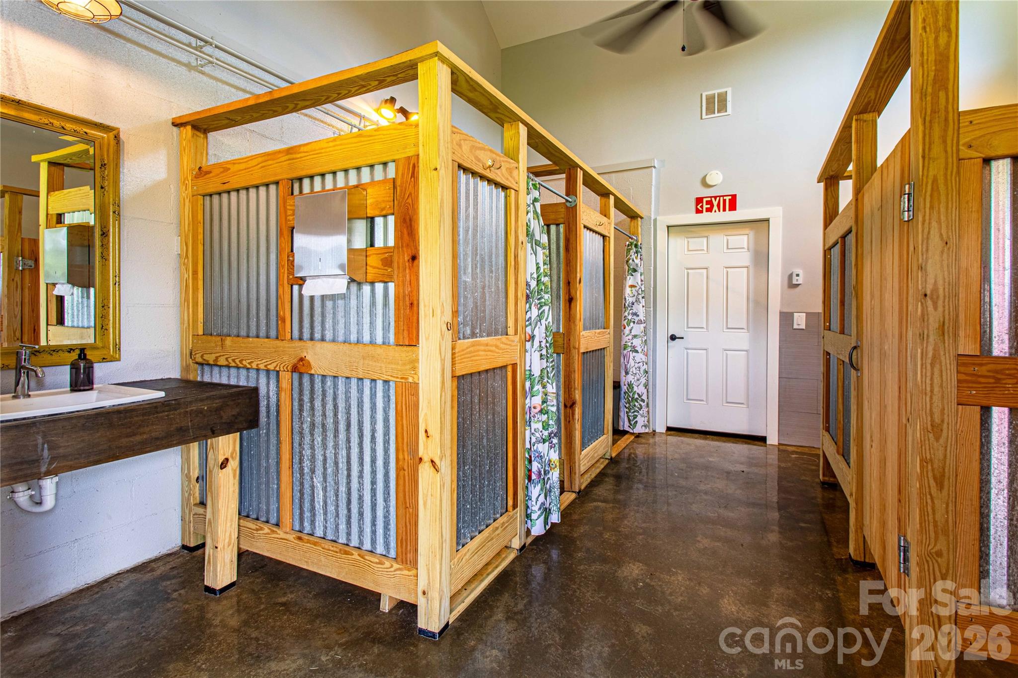 1295 Paint Rock Road — Hot Springs