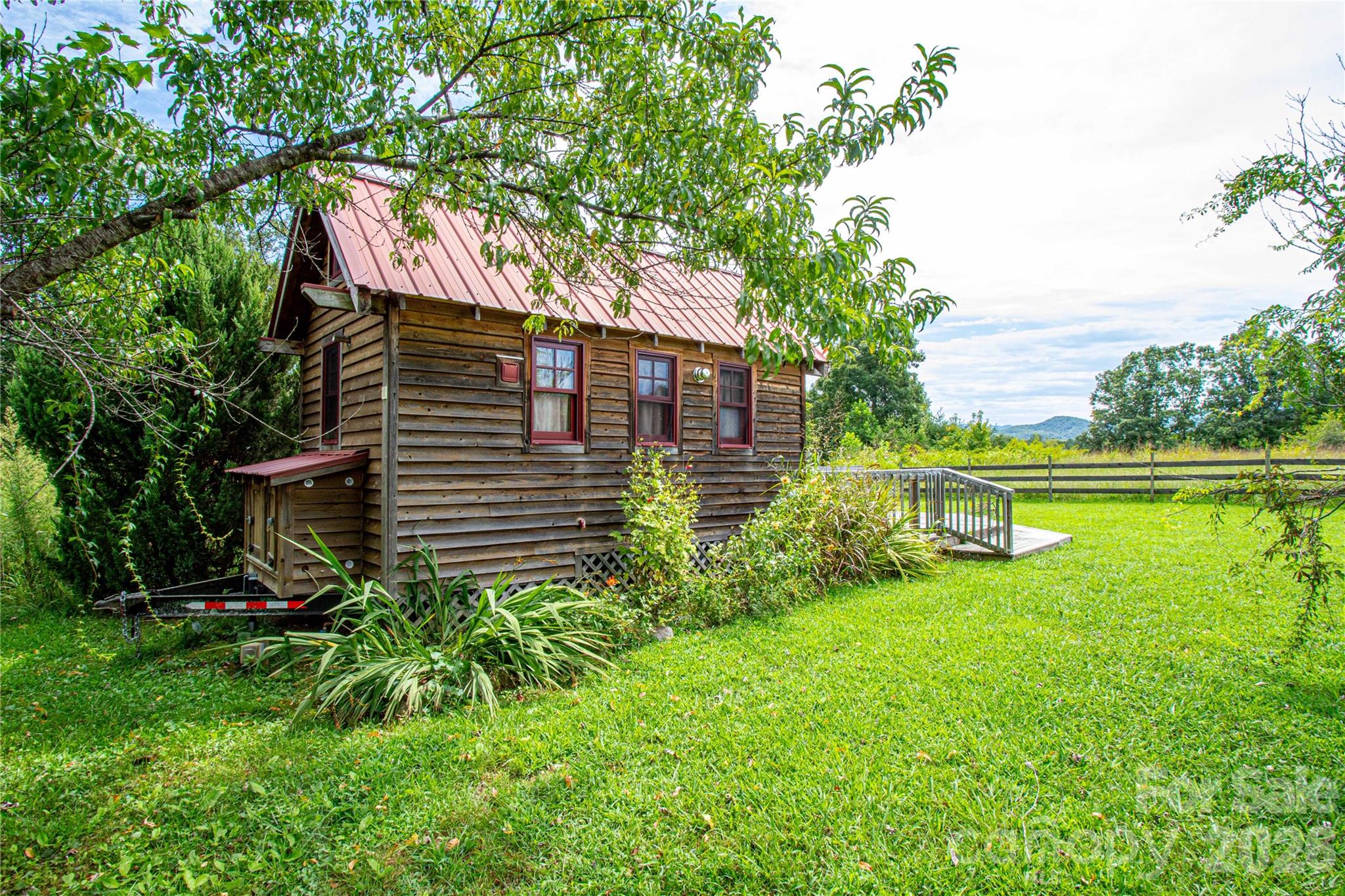 1295 Paint Rock Road — Hot Springs