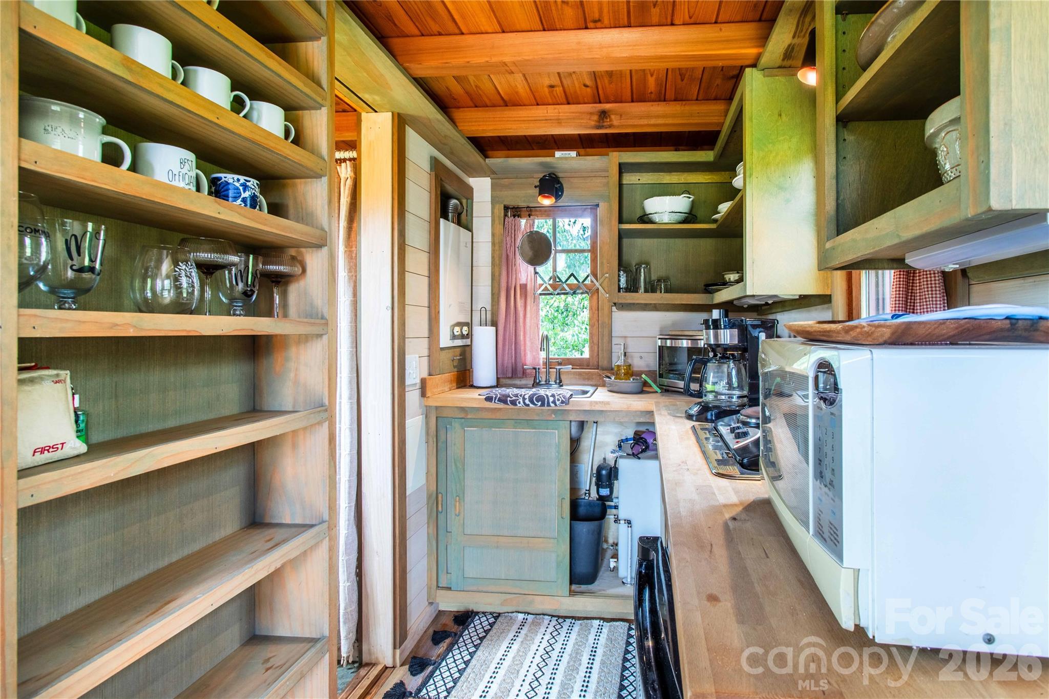 1295 Paint Rock Road — Hot Springs