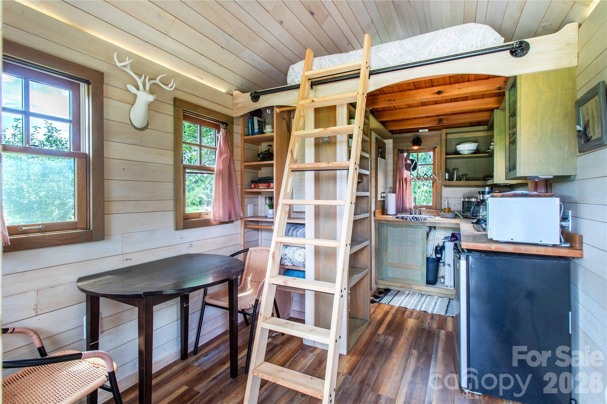 1295 Paint Rock Road — Hot Springs