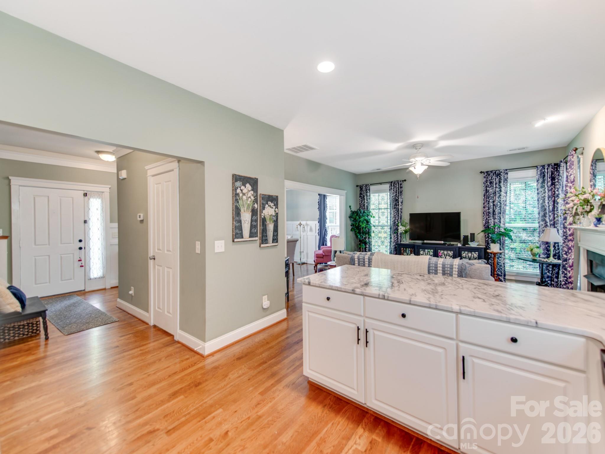 16415 Kelly Park Circle — Huntersville