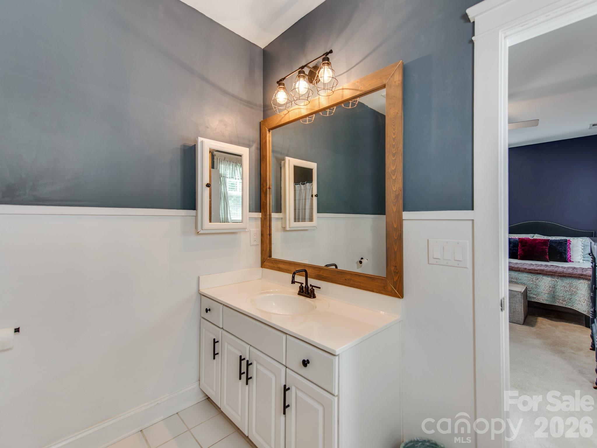 16415 Kelly Park Circle — Huntersville