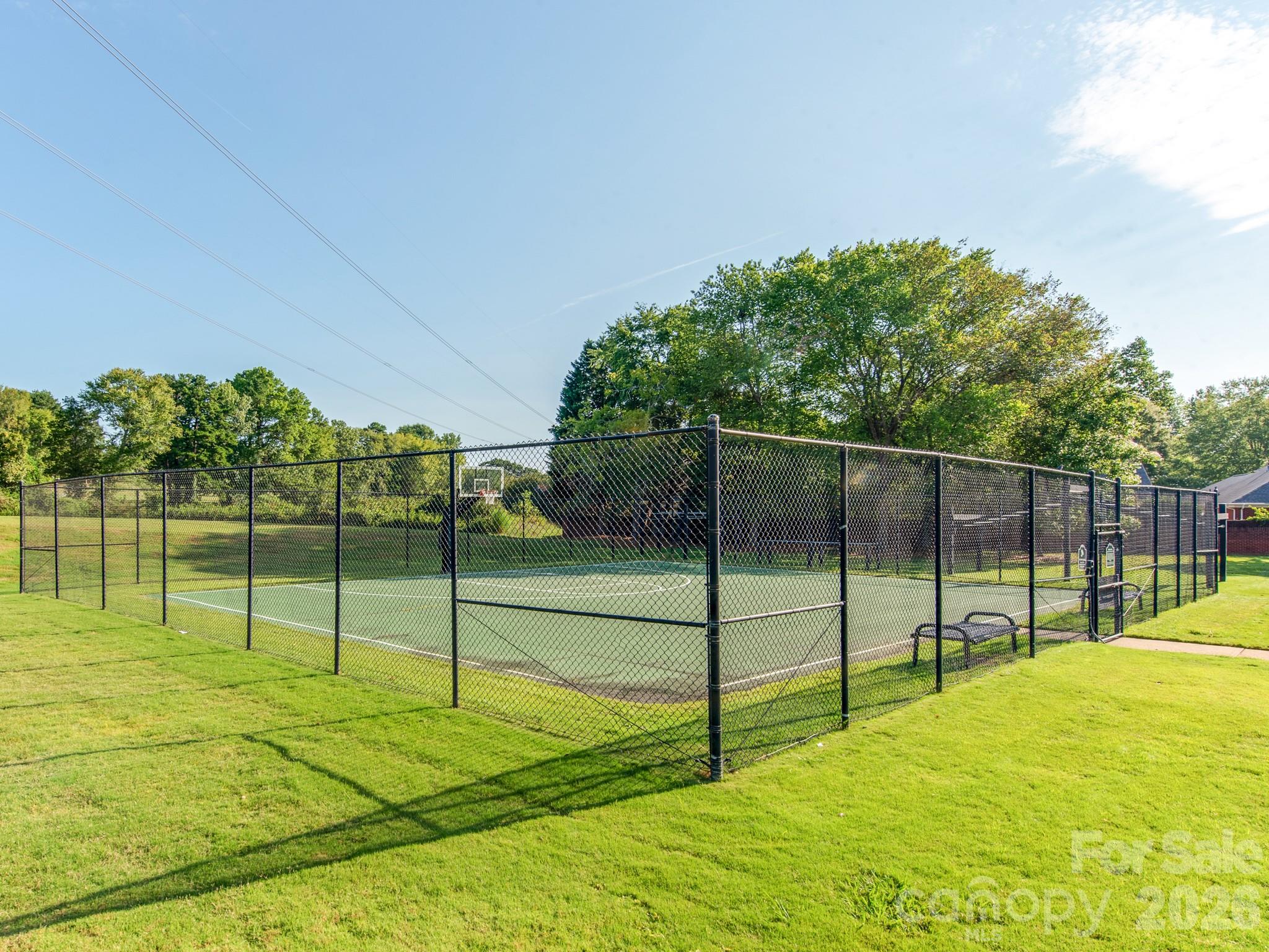 16415 Kelly Park Circle — Huntersville
