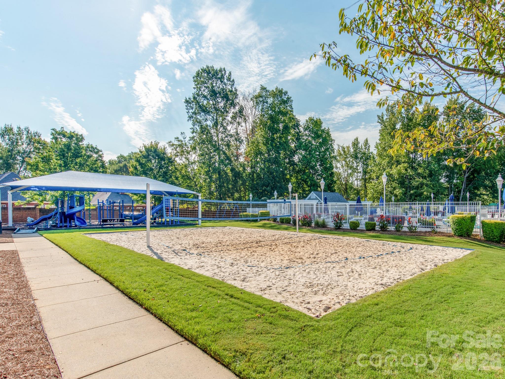 16415 Kelly Park Circle — Huntersville