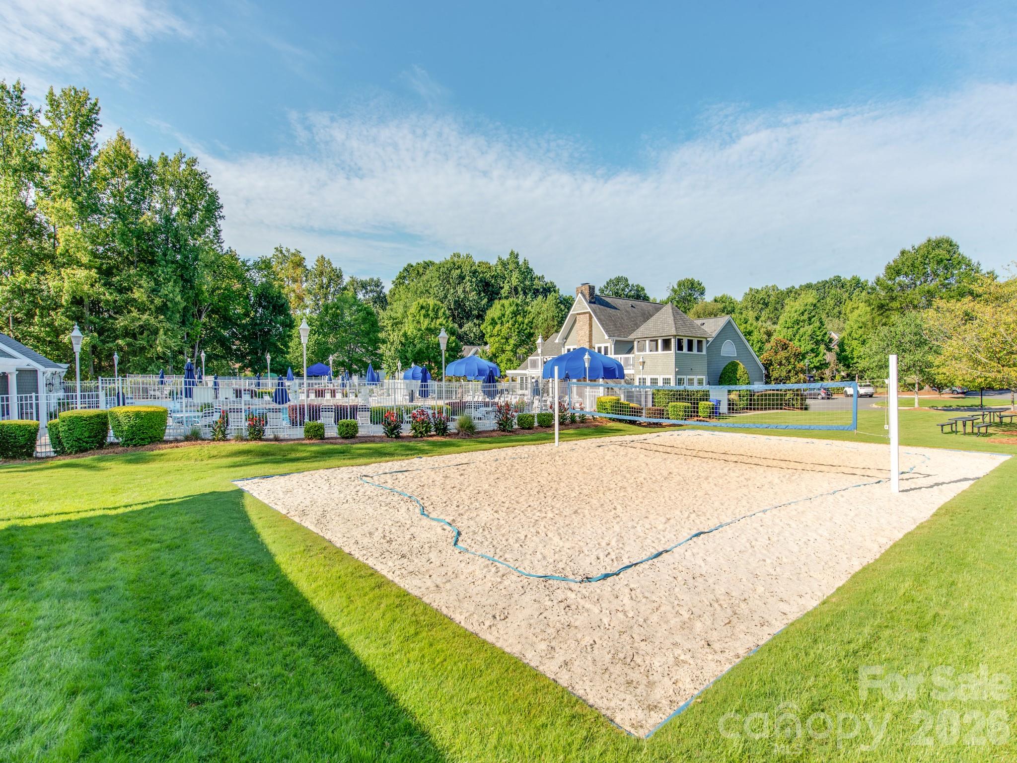 16415 Kelly Park Circle — Huntersville