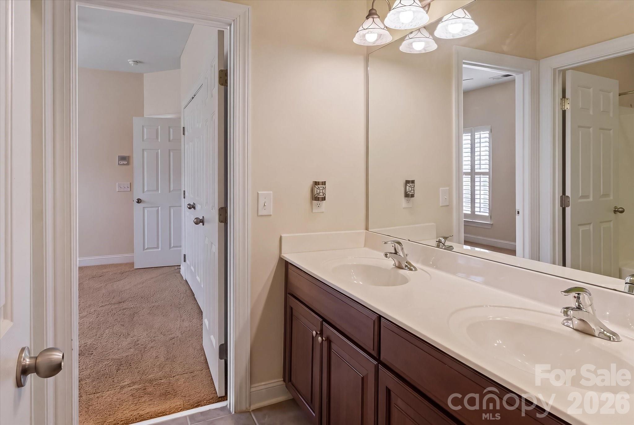 309 Stonewater Bay Lane — Mount Holly