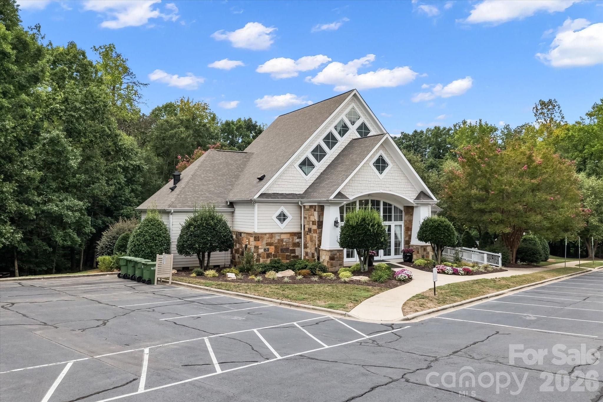 309 Stonewater Bay Lane — Mount Holly