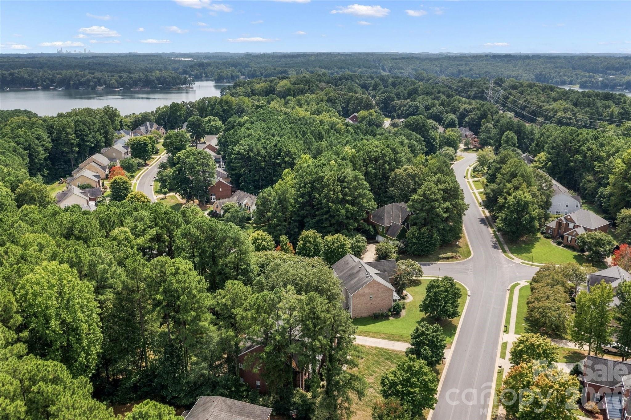 309 Stonewater Bay Lane — Mount Holly