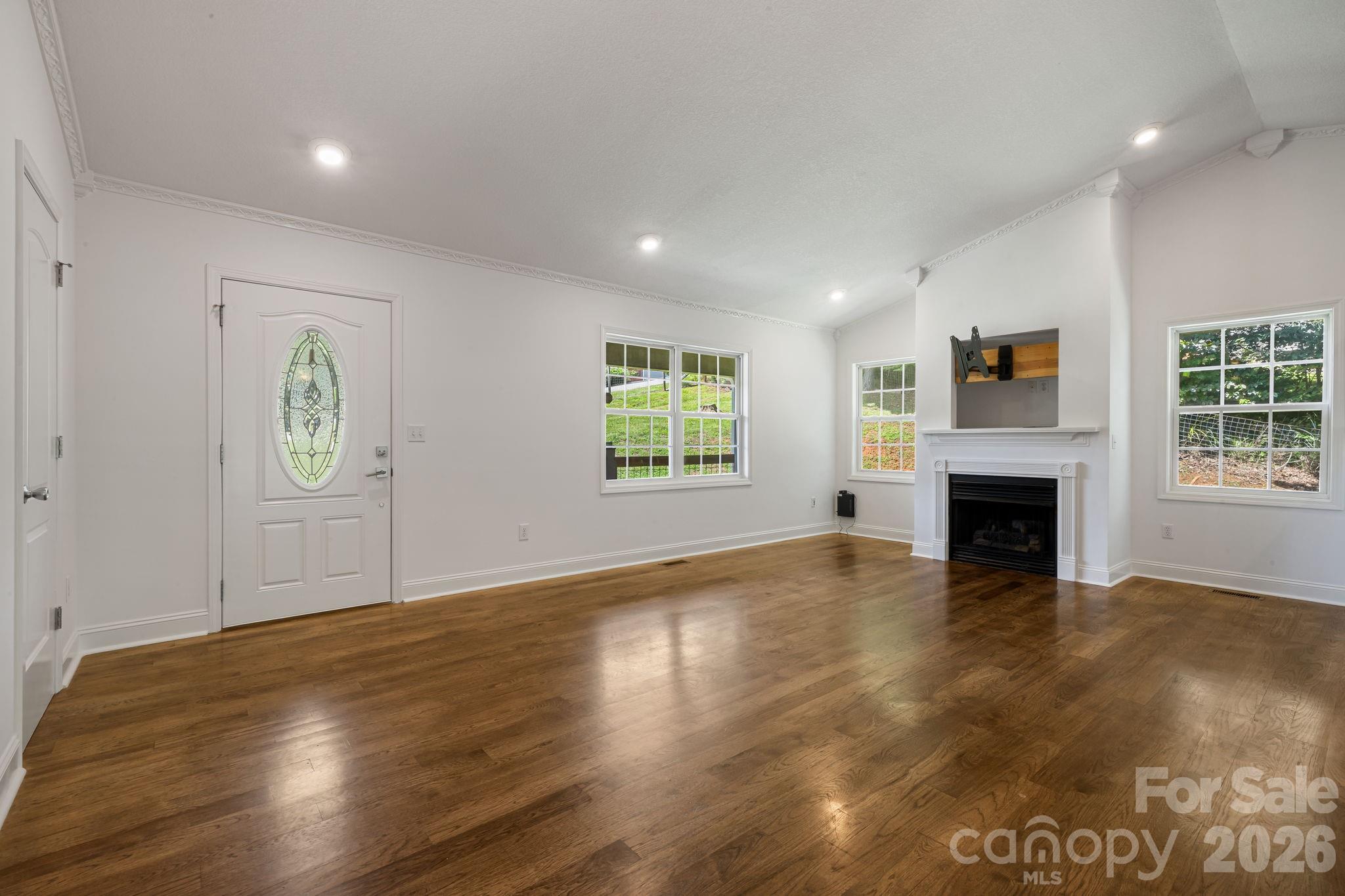 184 Scarlett Ridge Drive — Marshall