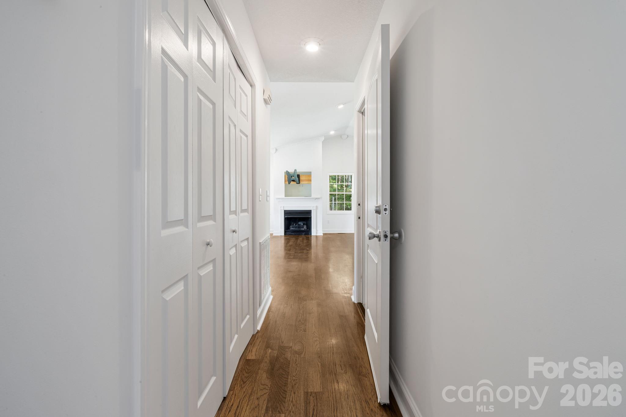 184 Scarlett Ridge Drive — Marshall