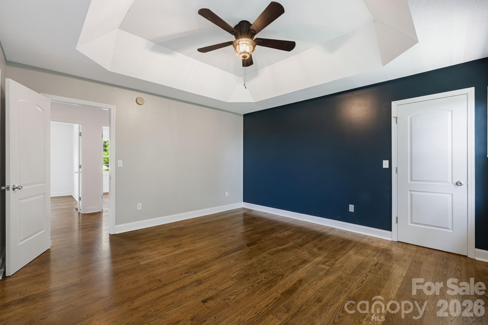 184 Scarlett Ridge Drive — Marshall