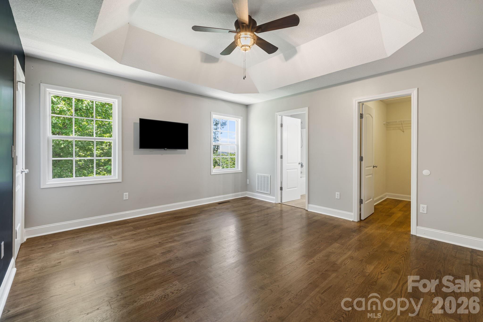 184 Scarlett Ridge Drive — Marshall