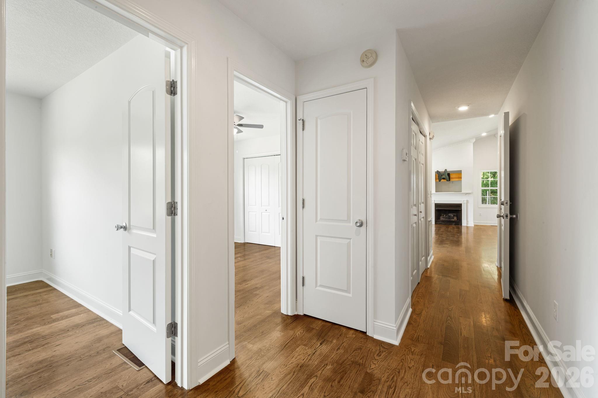 184 Scarlett Ridge Drive — Marshall
