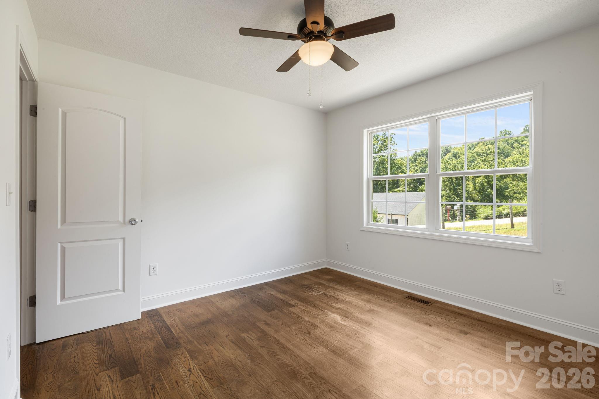 184 Scarlett Ridge Drive — Marshall