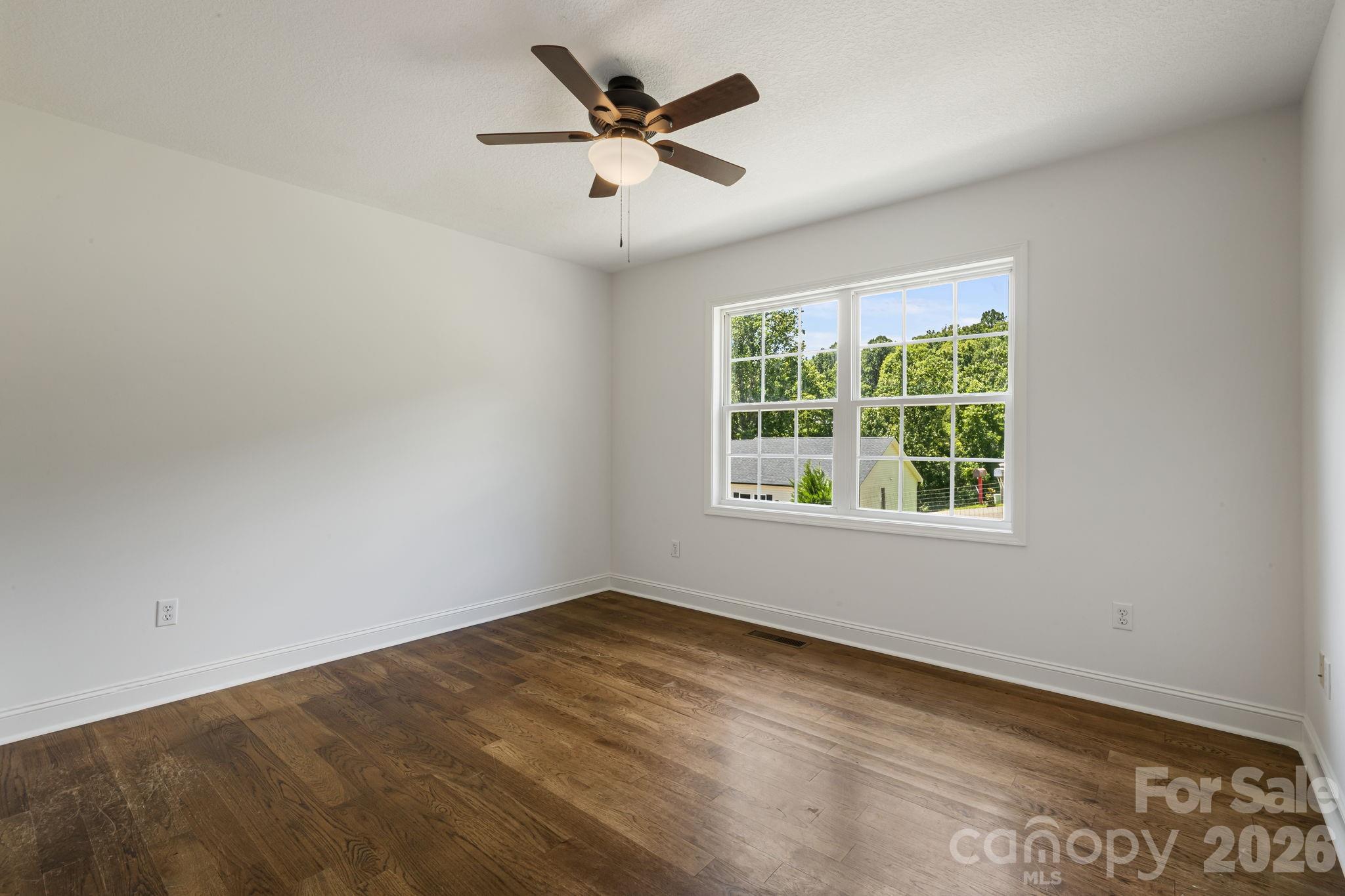 184 Scarlett Ridge Drive — Marshall