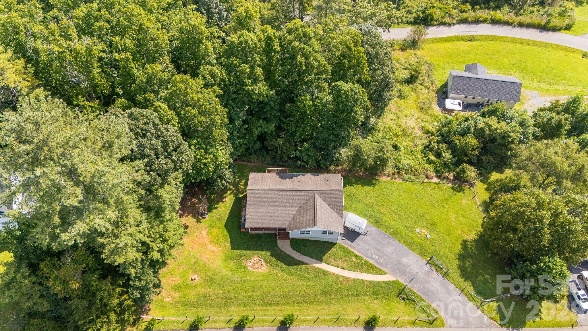 184 Scarlett Ridge Drive — Marshall