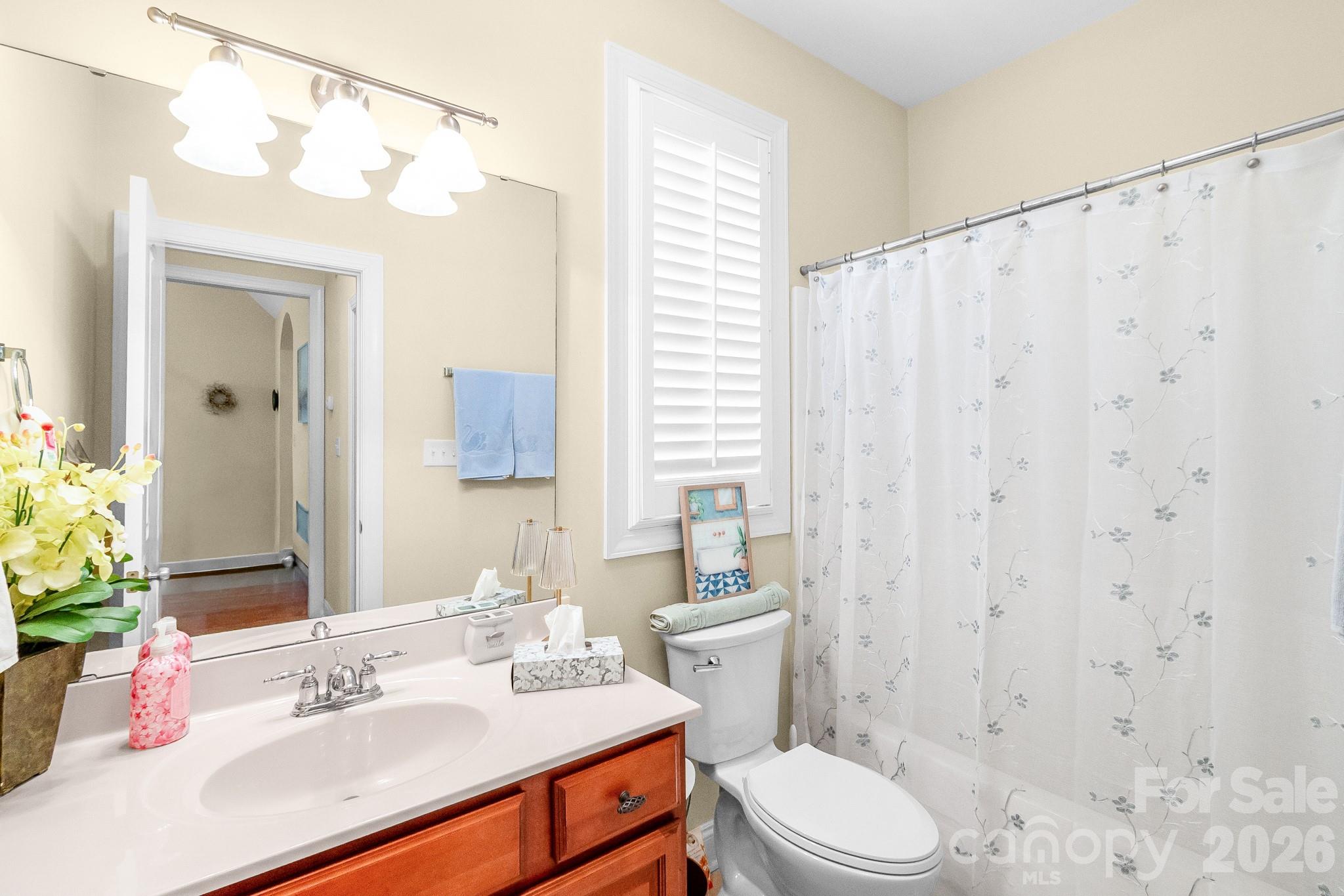 3697 Travertine Drive — Lancaster